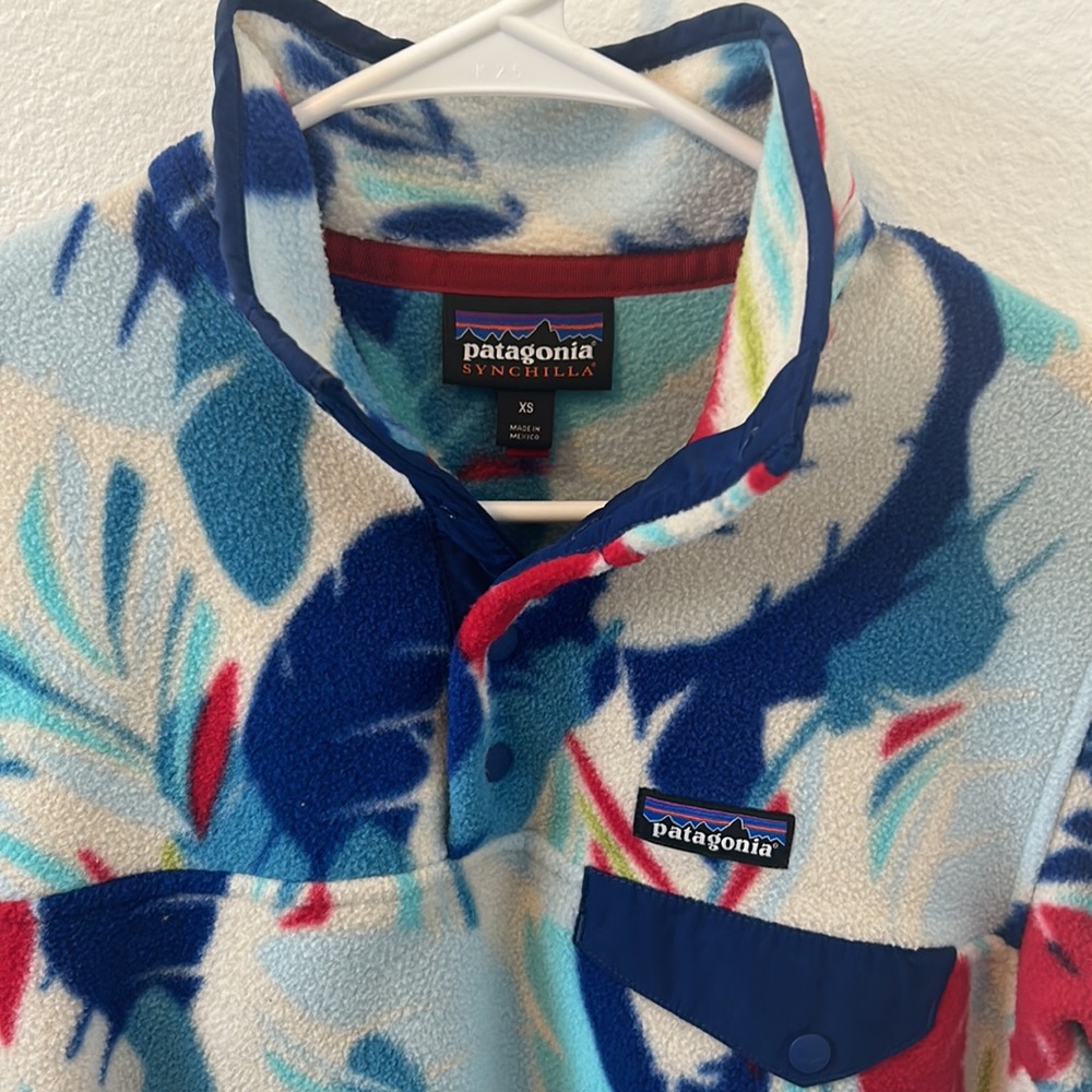 Patagonia fleece jacket - Picture 2 of 3